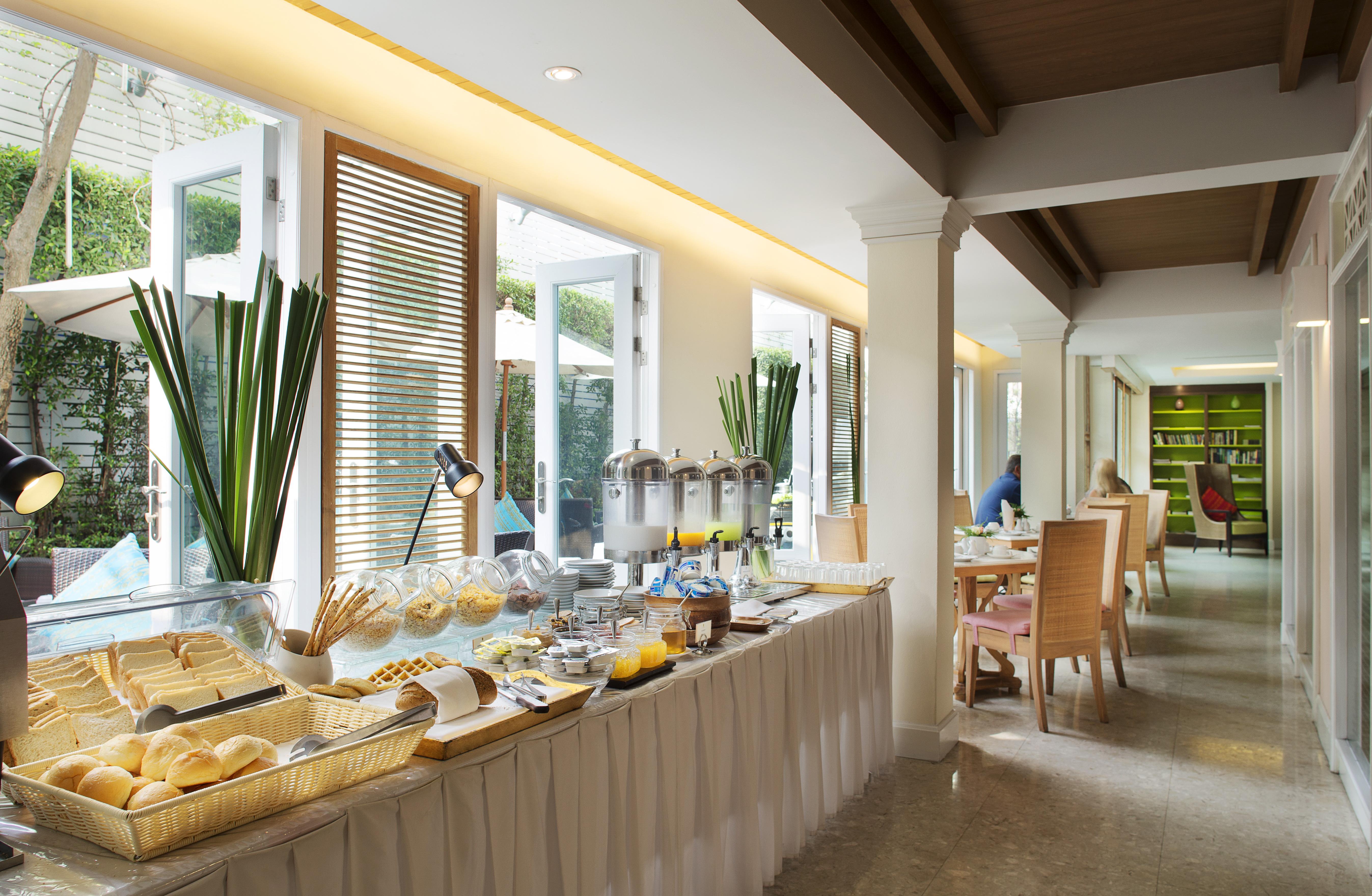 La Petite Salil Sukhumvit Thonglor 1 Hotel Bangkok Bagian luar foto