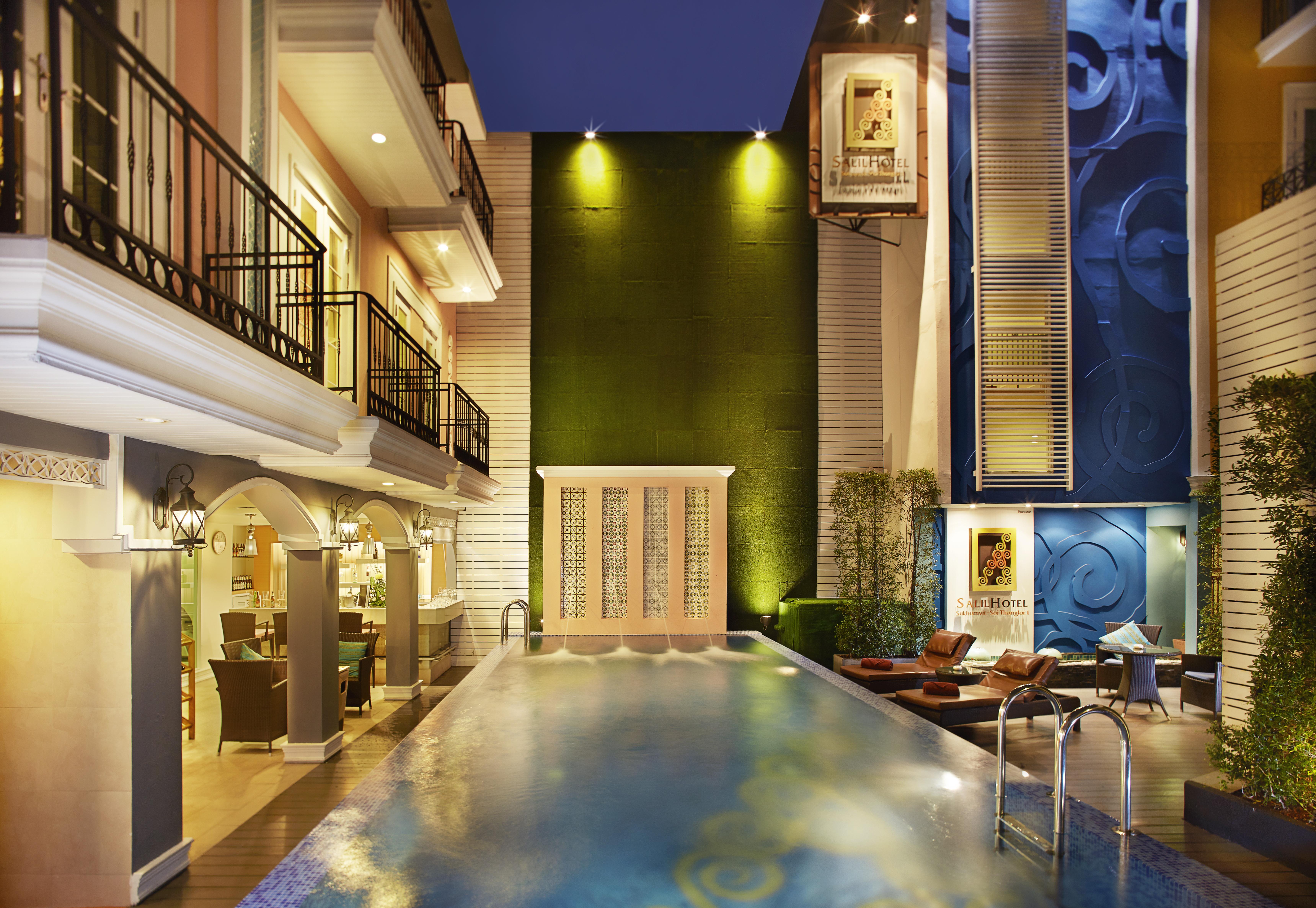 La Petite Salil Sukhumvit Thonglor 1 Hotel Bangkok Bagian luar foto